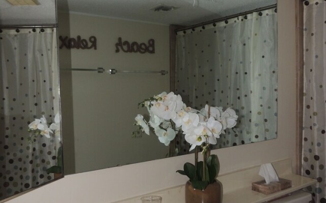 Ocean View Towers #6F