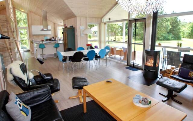 Cosy Holiday Home in Jutland, Midtjylland With Terrace