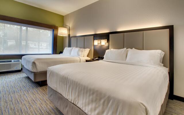 Holiday Inn Express & Suites Summerville by IHG