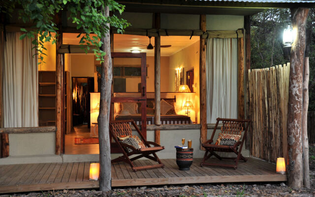 Rhino Safari Camp