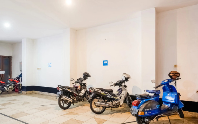 Poncowinatan Hotel