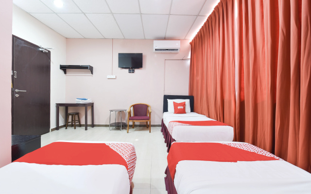 Hotel O Destiny Riverside Hotel – Guest Rooms – Kota Bharu