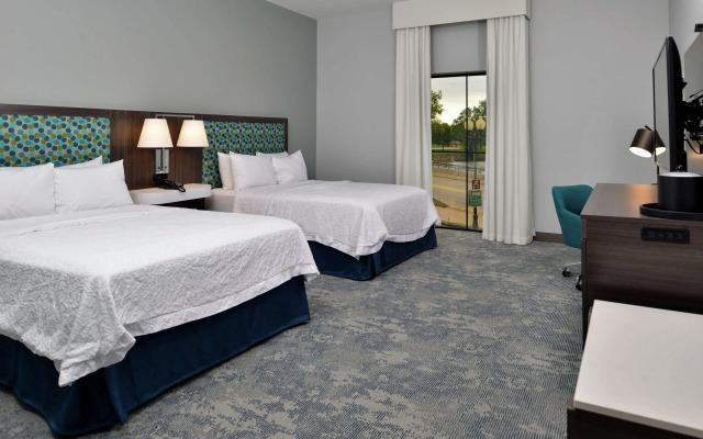 Hampton Inn Cedar Falls Downtown