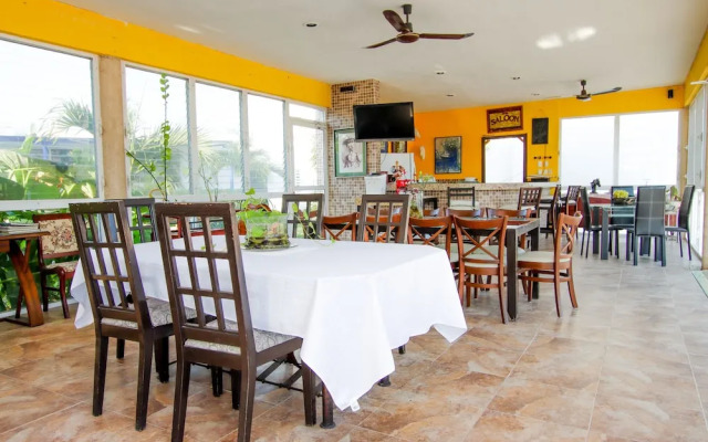 Casa Bakab by Rotamundos