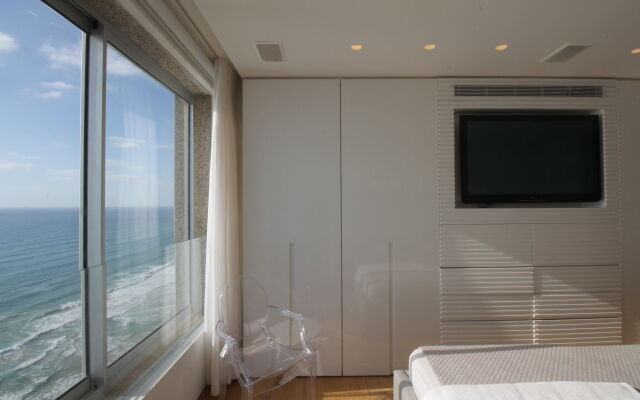 Sea Apartment