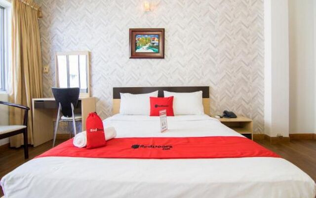 S79 Quynh Giang Airport Hotel