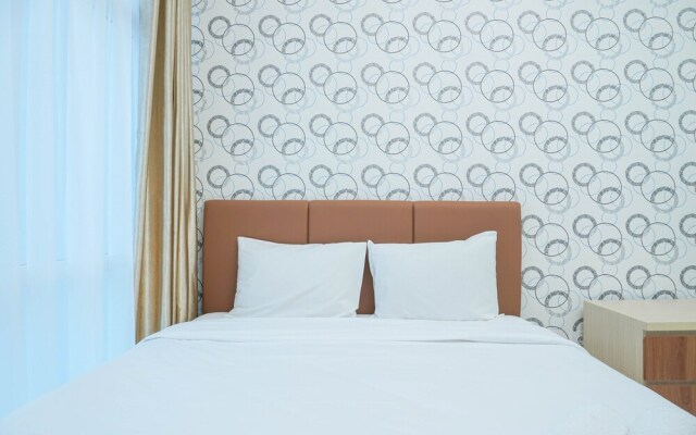 Strategic Location Studio Puri Mansion Apartment