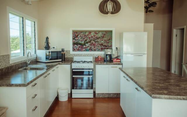 Cook Islands Holiday Villas Blackrock