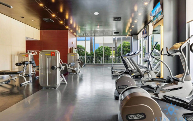 Infinite Views Amazing Pool Gym Near Beach