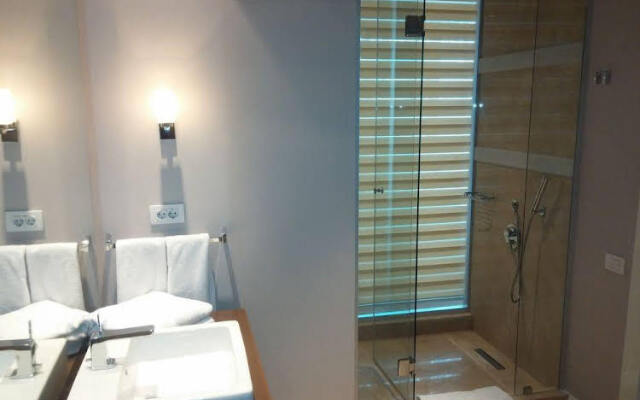 Rixos Residences Bomonty