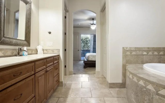 Sierra Sky Patio w/ Fireplace
