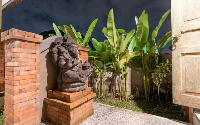 Umah Dangin Guesthouse - Hostel