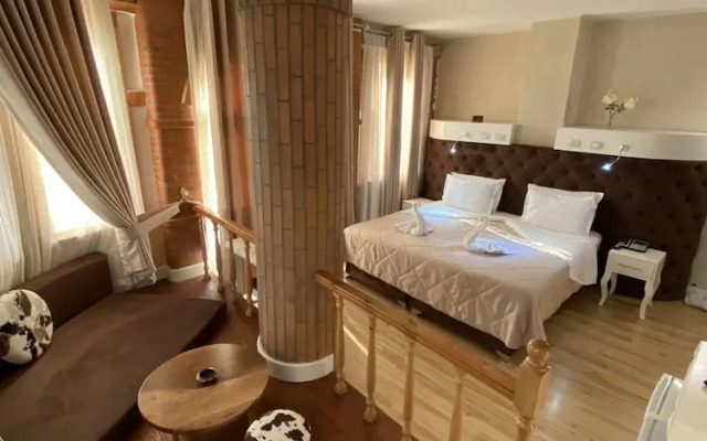 The Red Bricks Hotel