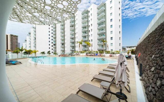 Ocean Garden Suite 11 con jardín privado