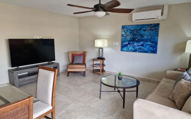 OASIS Apartments Simpson Bay