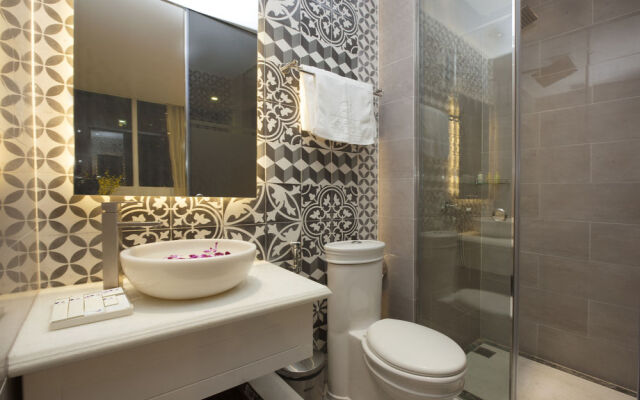 A&EM 19 Dong Du Hotel