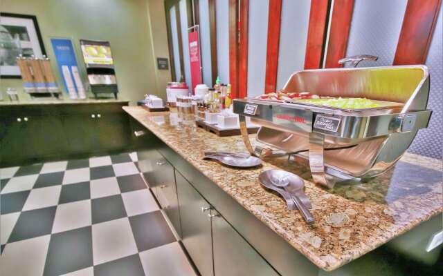 Hampton Inn & Suites by Hilton Flowery Branch Lake Lanier