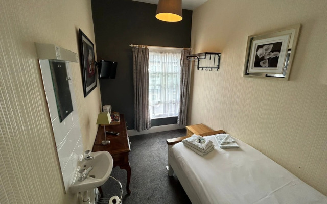 The Lyndhurst guest house