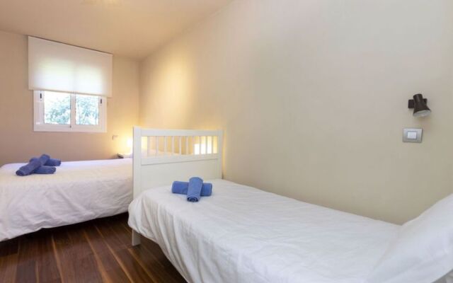 Holiday Home Punta Aromir