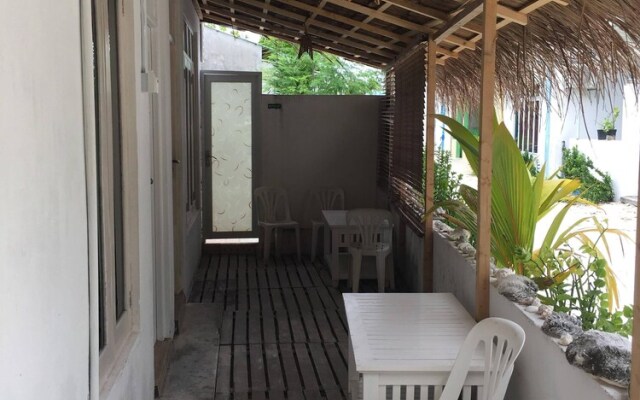 Beach Heaven Maldives - Golden Turtle Guest House