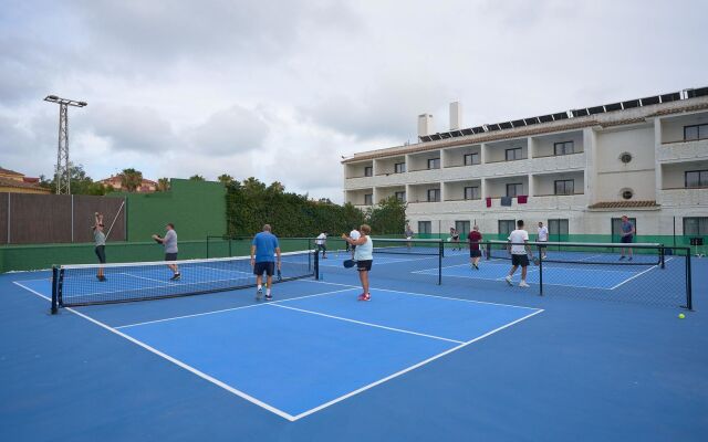 Playa De La Luz Hotel