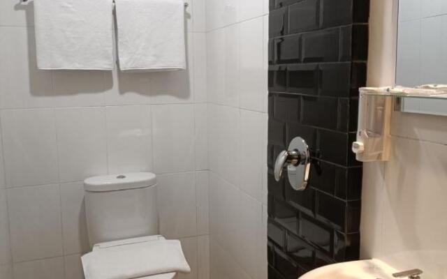 Odua Golden Mansyur Hotel Medan