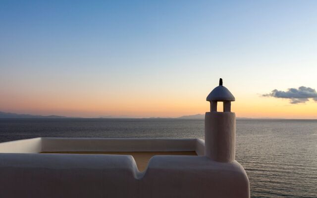 AGL Luxury Villas