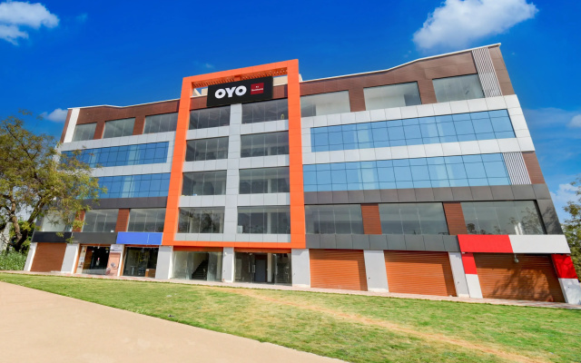 Hotel O P3 Thumkunta