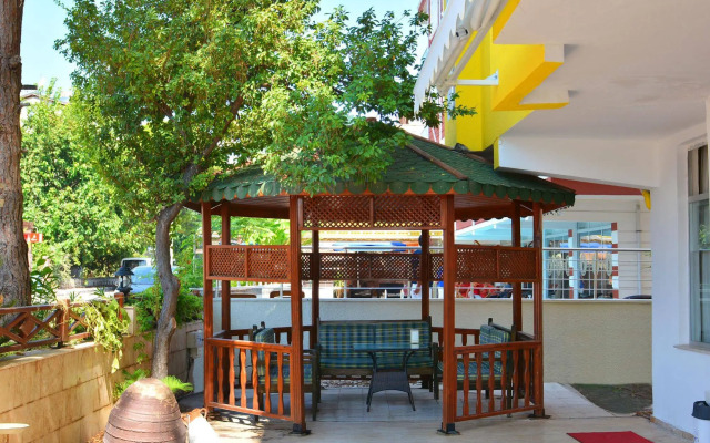 Nebilux Hotel
