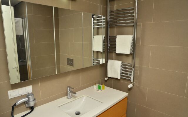 Double Park Suites