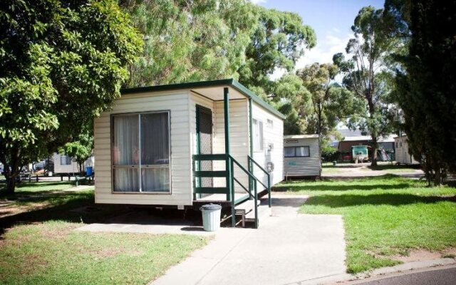 Strayleaves Caravan Park