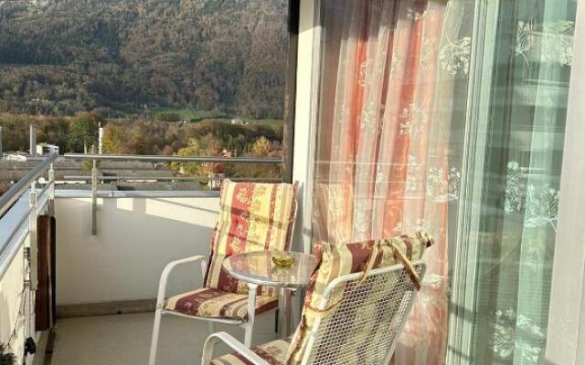 Reichenbach Apartment