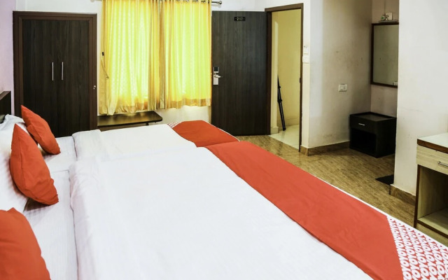 OYO 24519 Hotel Mother Palace