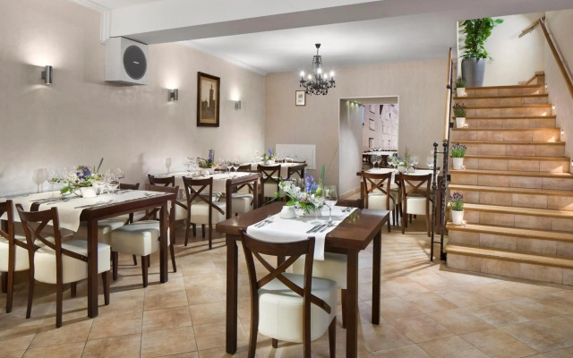 Hotel Bonum