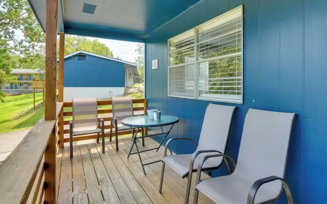 Tranquil Kimberling City Getaway w/ Community Pool