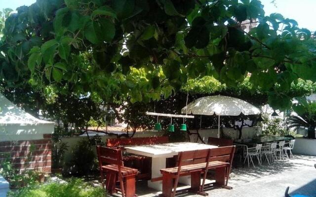 Rooms Liva - 60m from the sea