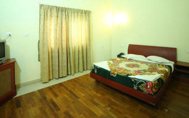 Woodpecker Resort