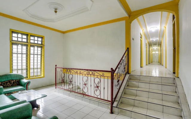 Hotel O Penginapan Aina Syariah