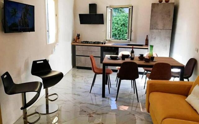 Terrazzo Esclusivo Con Zona Solarium Da 200 Mq