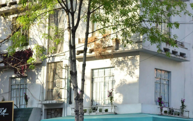 Hostal Corona Condesa