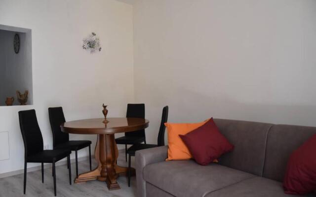 La Resilienza, apartment with view, Carate Urio