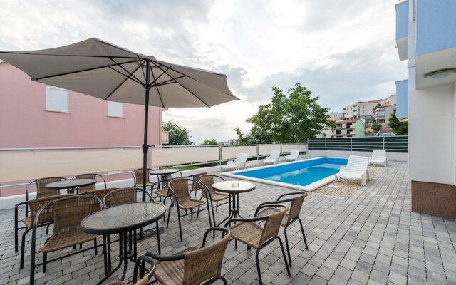 S2-spacious Studio With the sea View & use of Pool