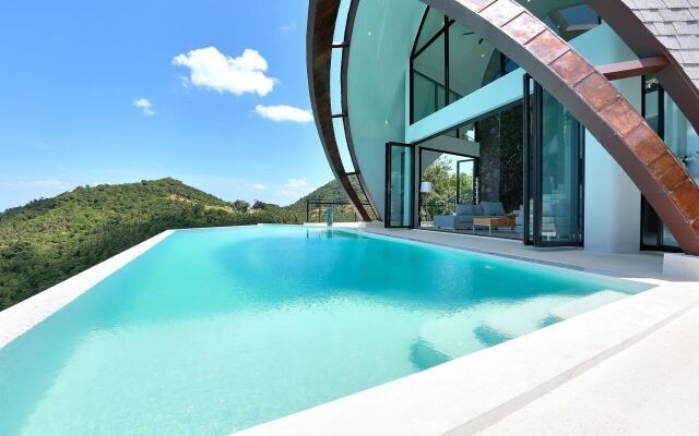 Villa Moonshadow