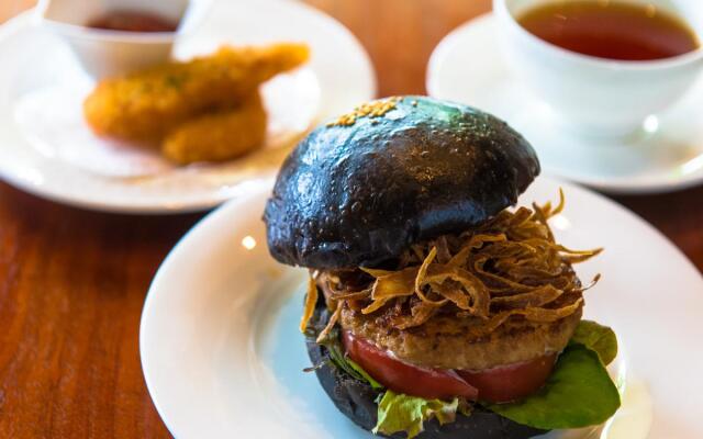 LiVEMAX AMMS CanNa Resort Villa