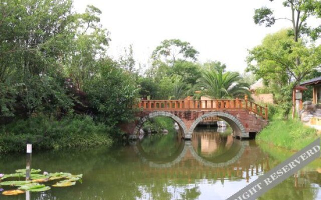 Xinghe Hotspring Spa Holiday Hotel