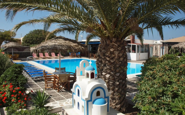 Holiday Beach Resort