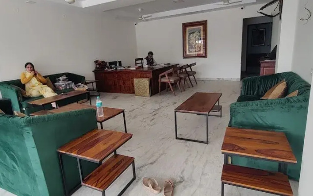 Hotel Suryavanshi Palace