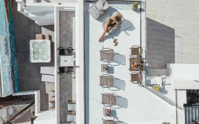 Mariet Naxos Elegant Suites