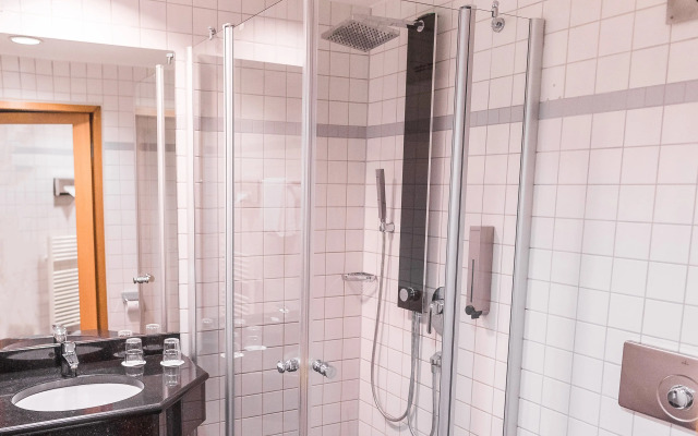 PLAZA INN Stuttgart-Ditzingen