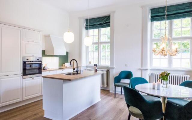'Gem Suites Hotel Apartments